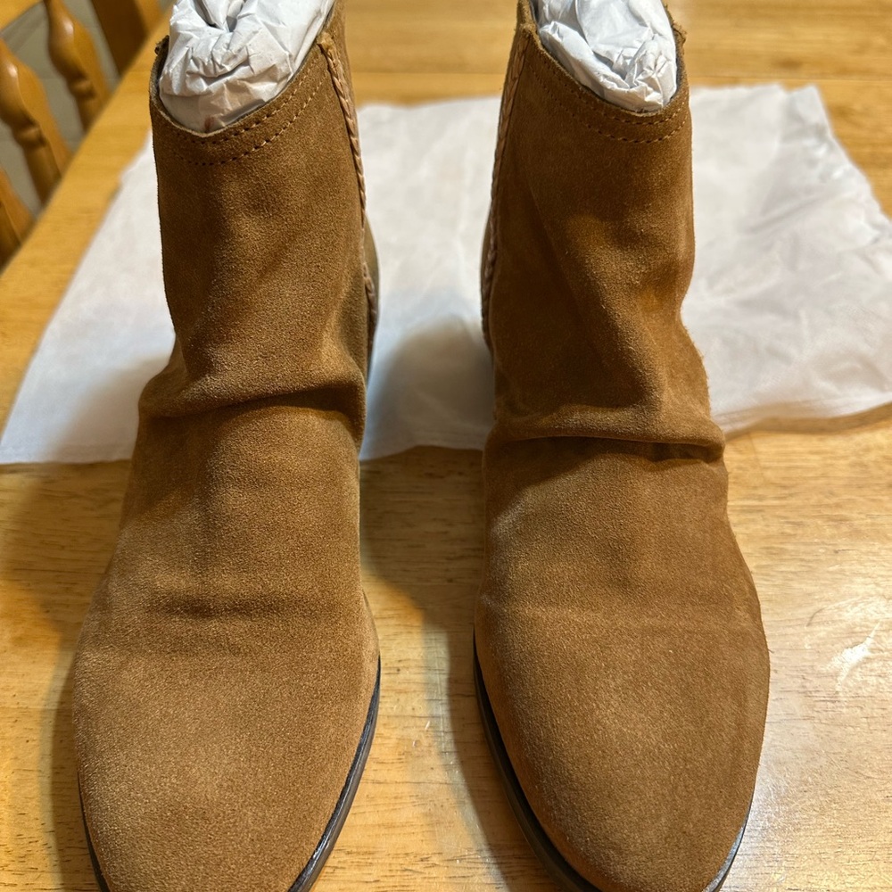 Journee Signature Bree Bootie  (Women's) - Suede Cognac - Sz 6.5